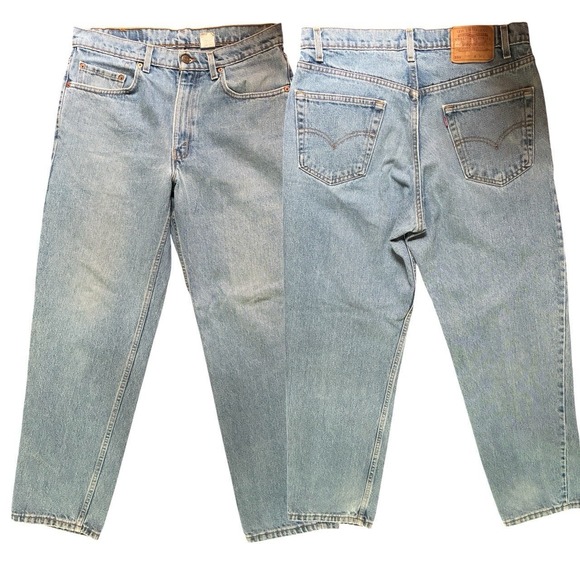 Levi's Other - Levi's Men's Light Wash Blue Denim Jeans Relaxed Tapered Fit Mid Rise Cotton